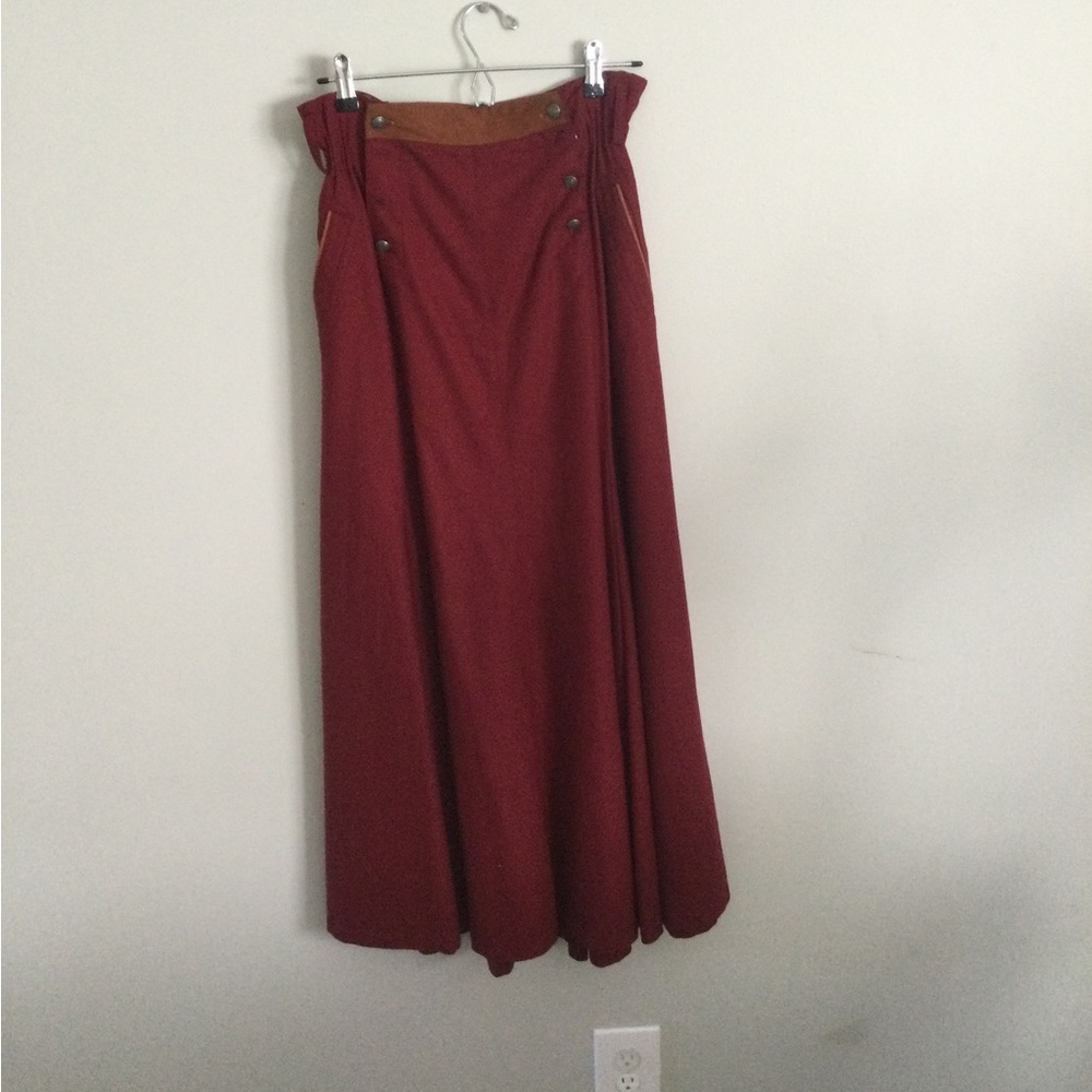 Somdre Norwegian Burgundy Wood Skirt